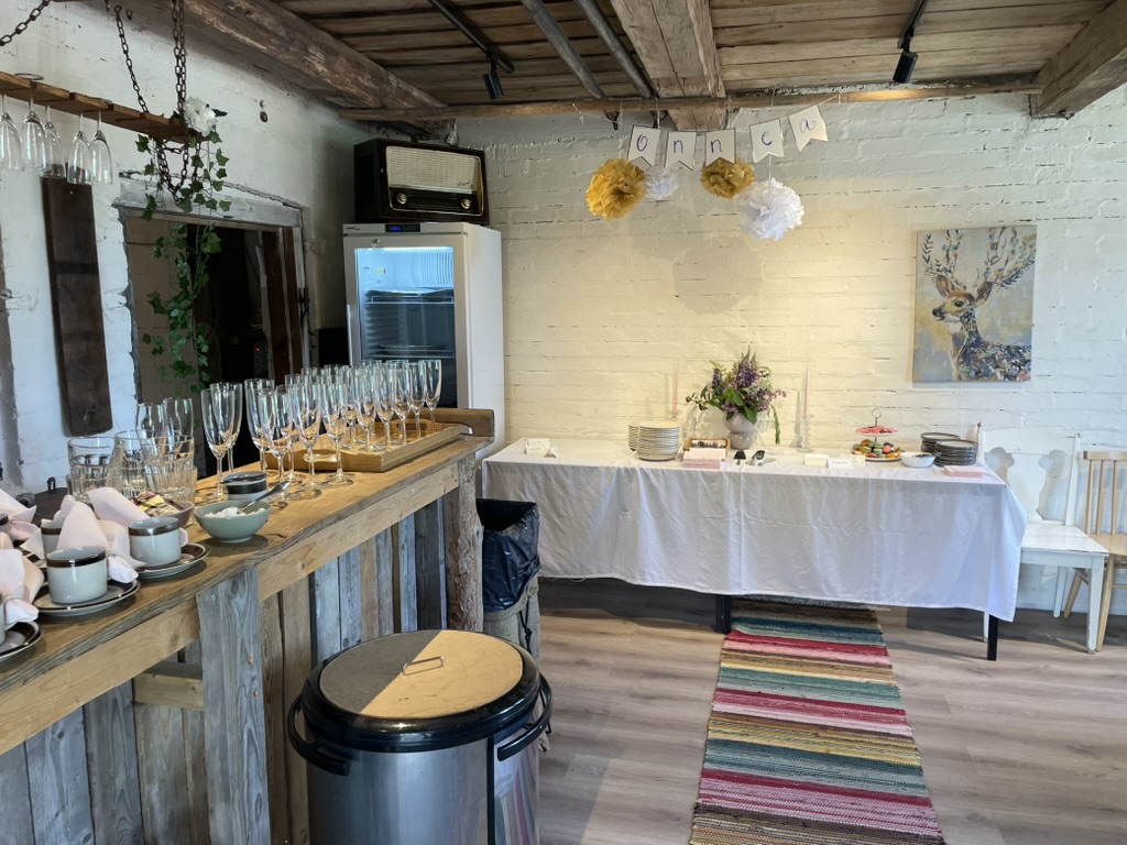 Kokous- ja juhlatilat